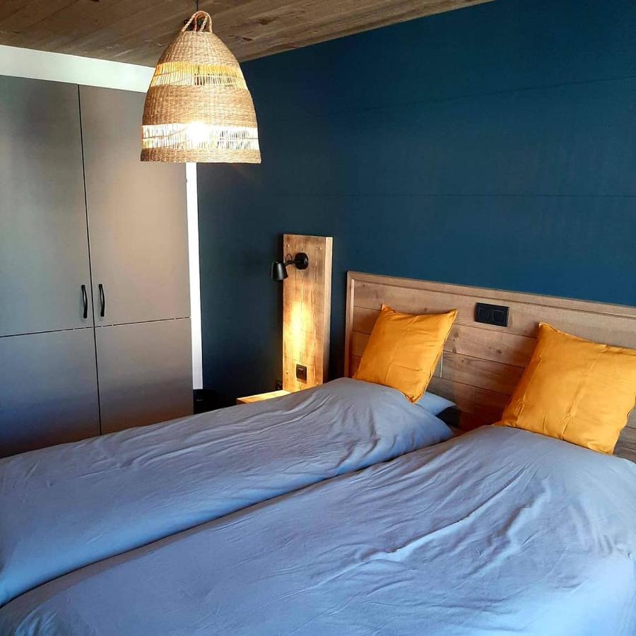 Renee Cense Bed & Breakfast Уфализ Екстериор снимка
