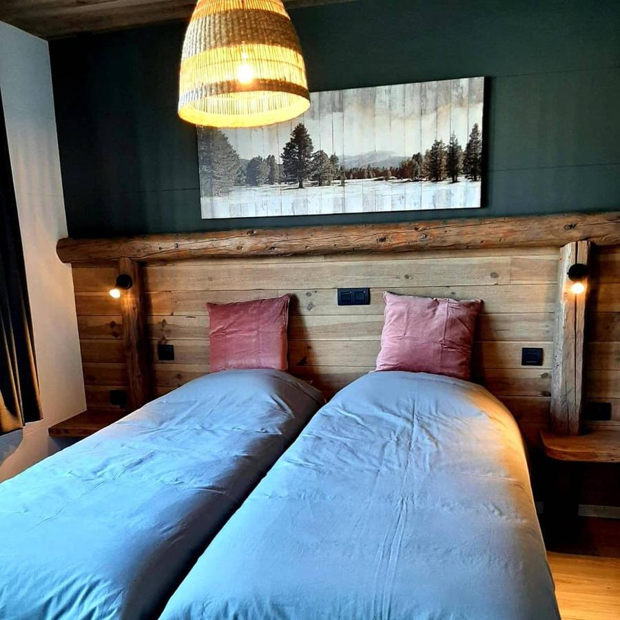 Renee Cense Bed & Breakfast Уфализ Екстериор снимка