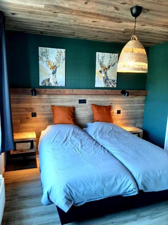 Renee Cense Bed & Breakfast Уфализ Екстериор снимка